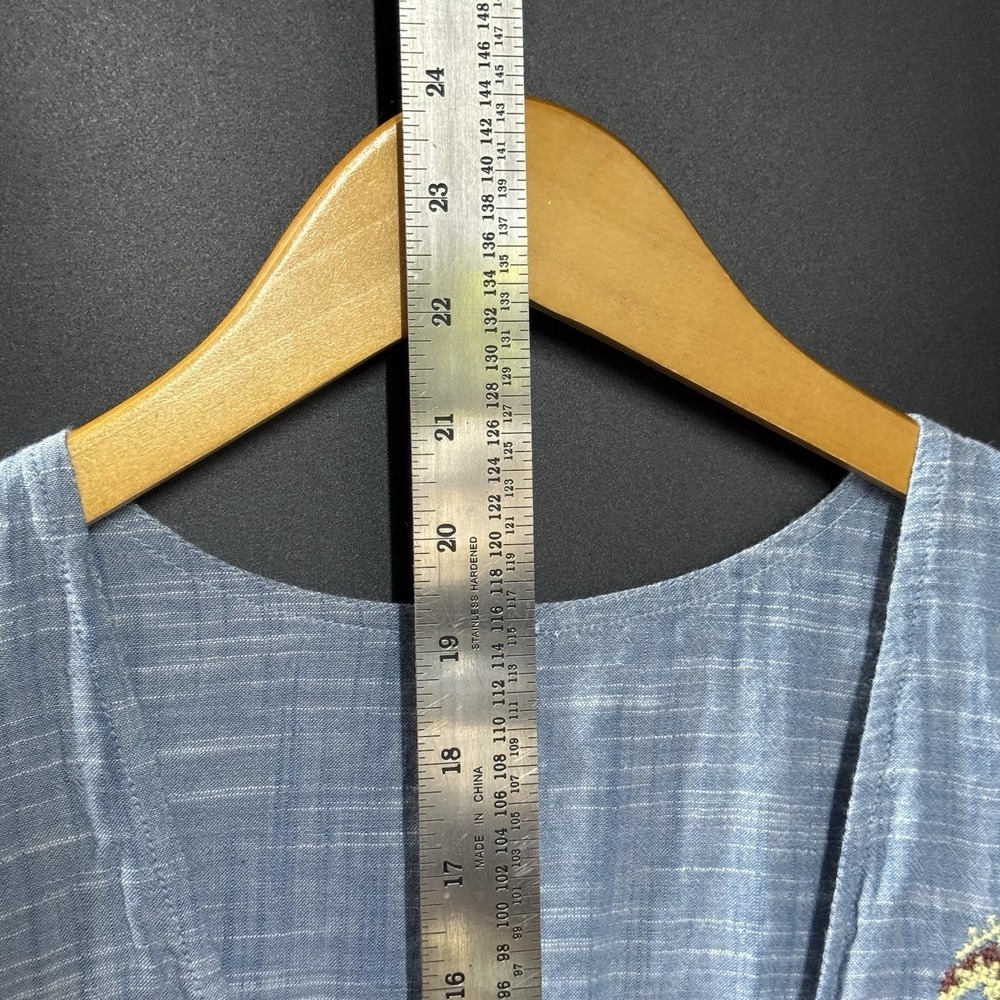 FREE PEOPLE Tallulah Womens Chambray Top Medium Blue Embroidered Ruffle Hem Boho - Picture 4 of 6